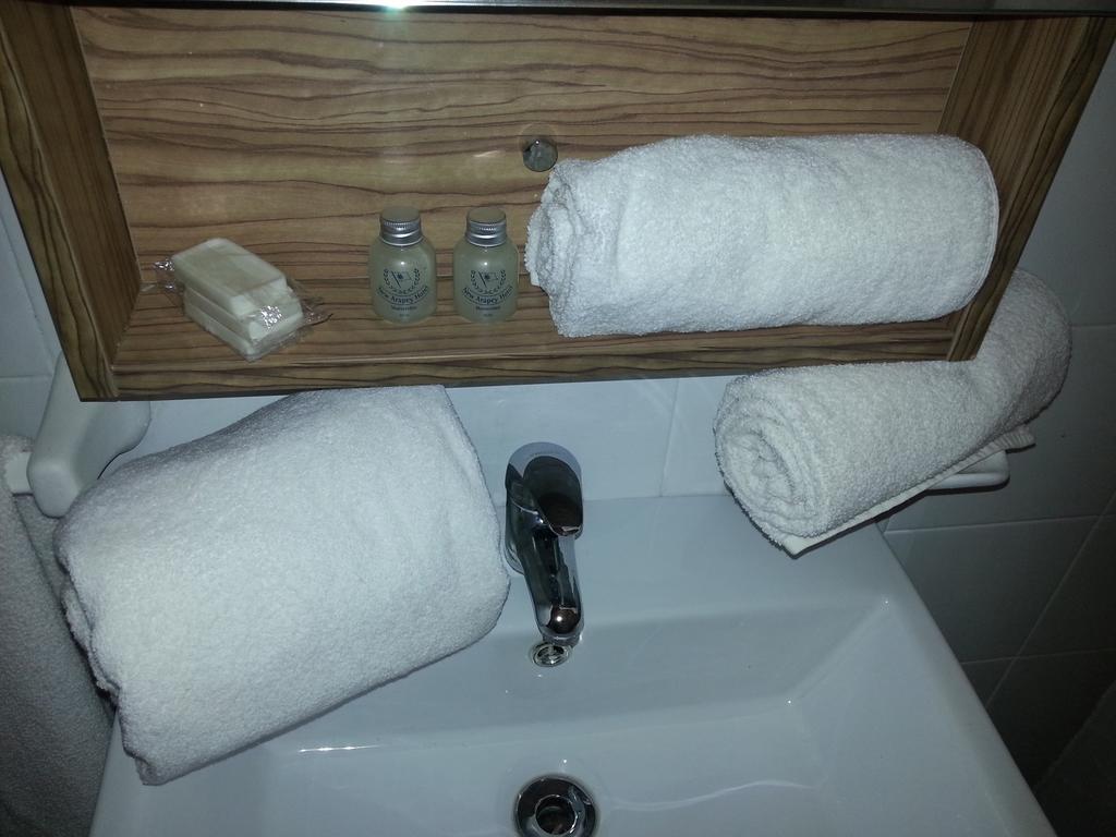 New Arapey Hotel Montevideo Rom bilde