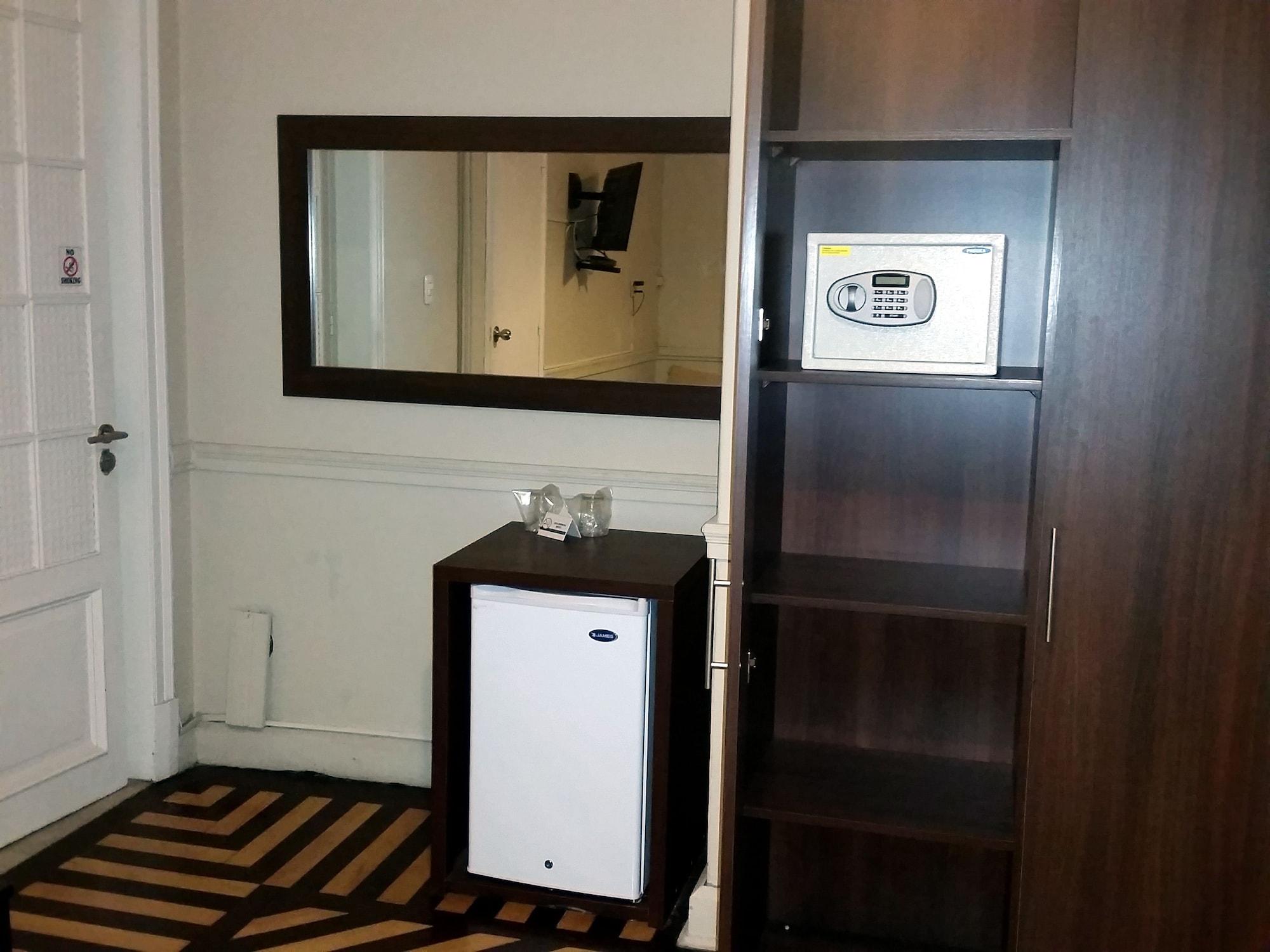 New Arapey Hotel Montevideo Eksteriør bilde